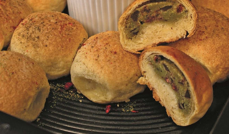 Matcha Raspberry and Dark Chocolate Pull-Apart Dessert