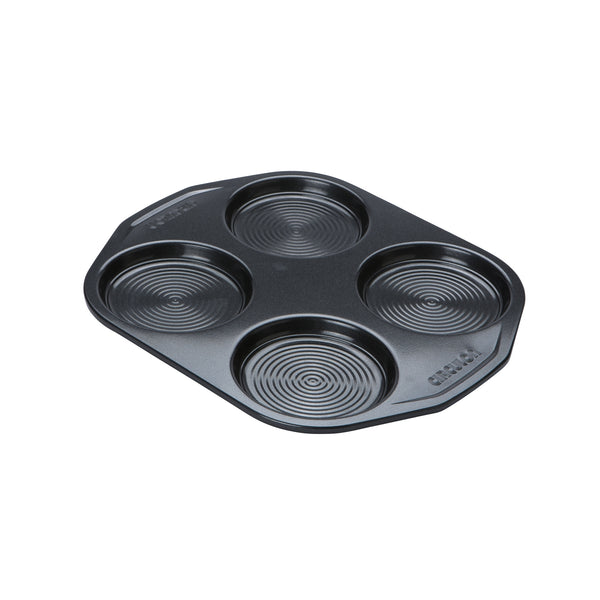 Classic shallow 4 cup Yorkshire pudding tin.