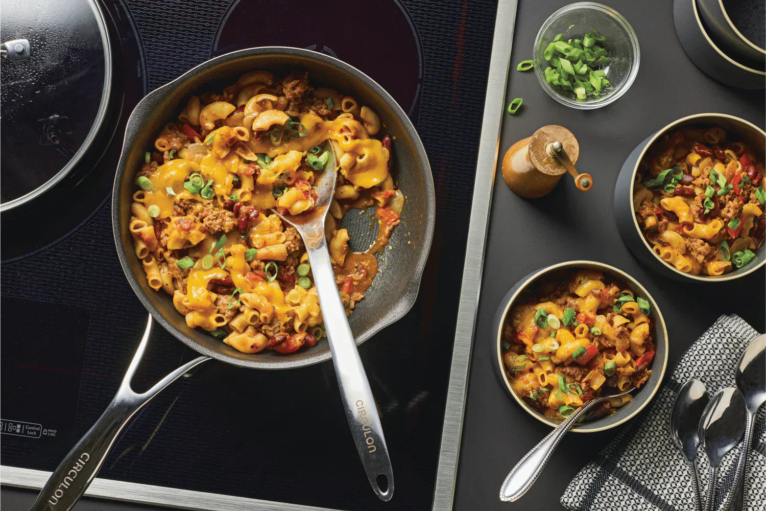 Smoky Chili Mac with Cheddar and Scallions