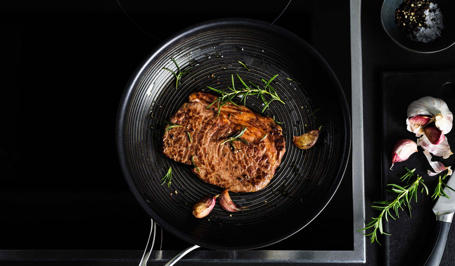 How to cook steak in a pan A Circulon guide
