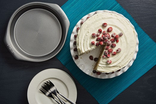 Carbon steel non stick cake tins from Circulon UK are designed for even heat and easy food release