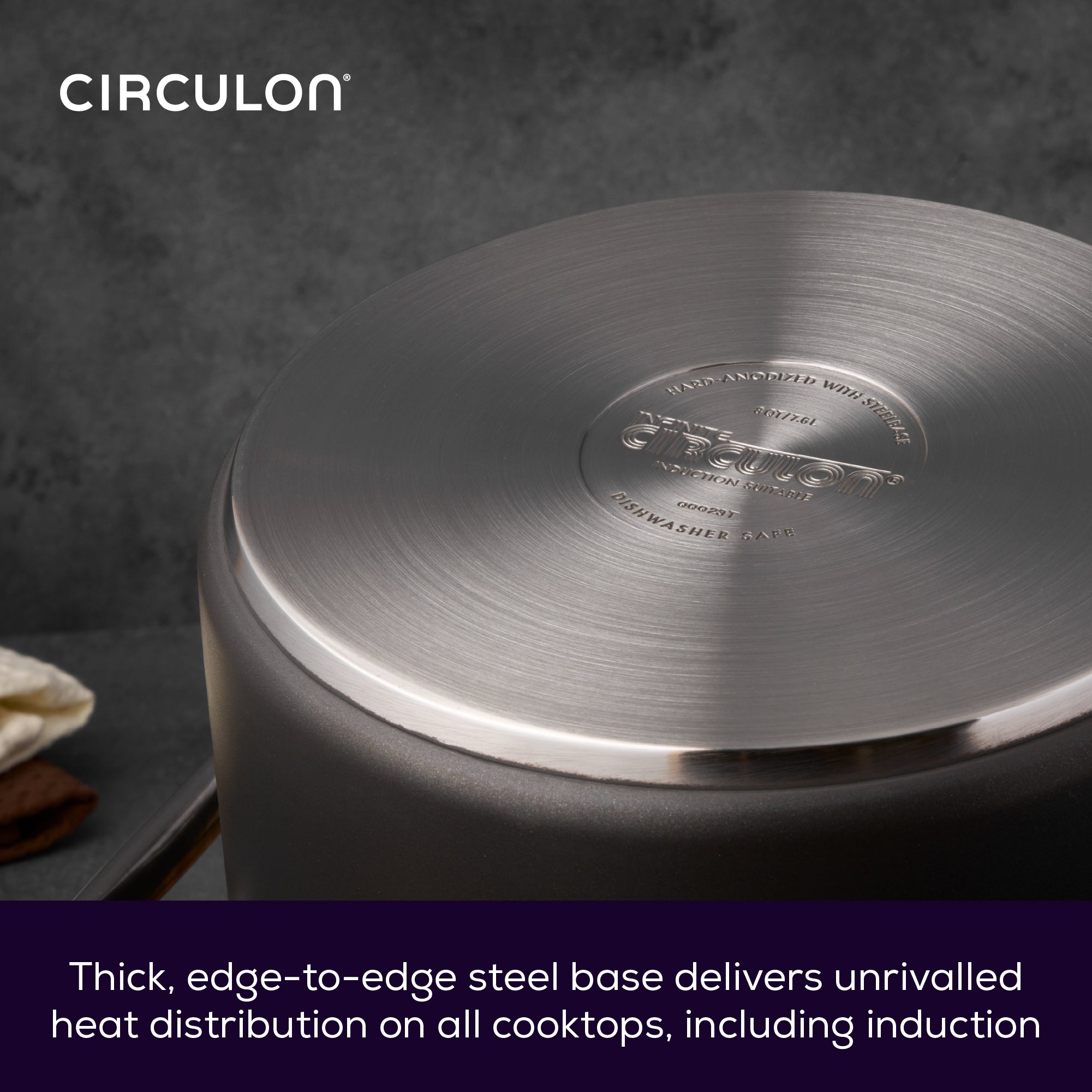 Infinite Non-Stick Large Wok & Stainless Steel Lid | Circulon UK