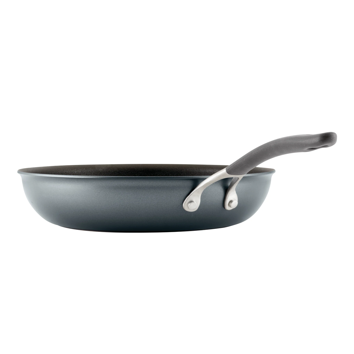 Side Profile of the Circulon ScratchDefense Extreme Non-Stick Induction Frying Pan 