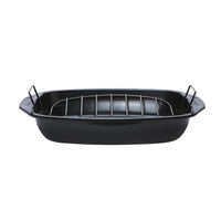 Side-view of non-stick roasting tin with tray.