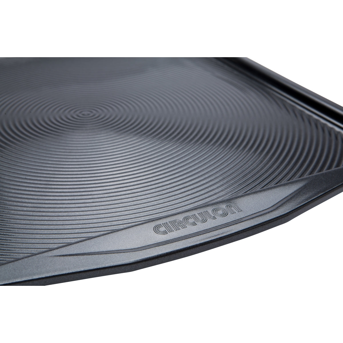 Close up of baking tray showing Circulon logo stamped on handle.