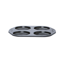 Side view of shallow Yorkshire pudding tin.